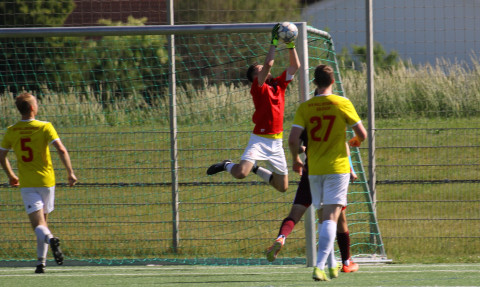 Zweite beendet die Saison mit einer 3:5 Niederlage und hält die A-Klasse