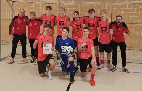 KLEINES TEAM. STARKE  CHARAKTERLEISTUNG. RIESIGE SENSATION!