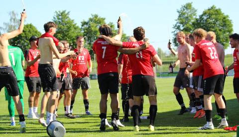 VfB-Zweite: Die Relegation ist sicher- Nach 2:0 Sieg gegen Eching ist man Zweiter
