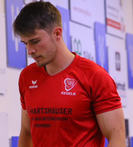 Herren 3 verliert in Vilsbiburg/ Damen überzeugen/ Herren 4 unterliegen Attaching